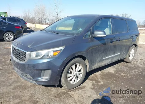 2015 Kia Sedona Lx z USA, uszkodzony, nr VIN KNDMB5C11F6075440